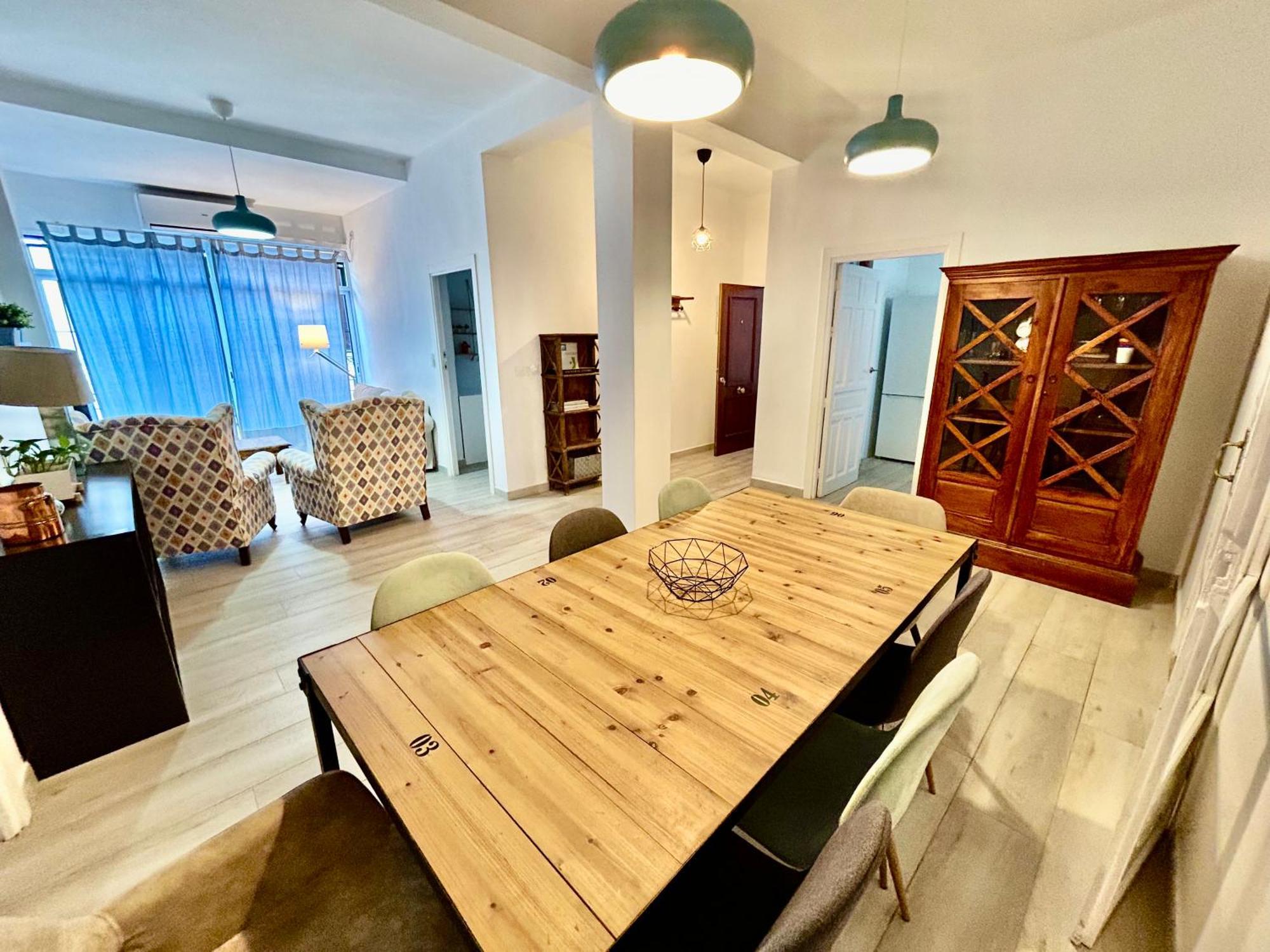 Acogedor Apt 8Pax 4Bdr 2Bth- Cozyhomesevilla2 Esterno foto