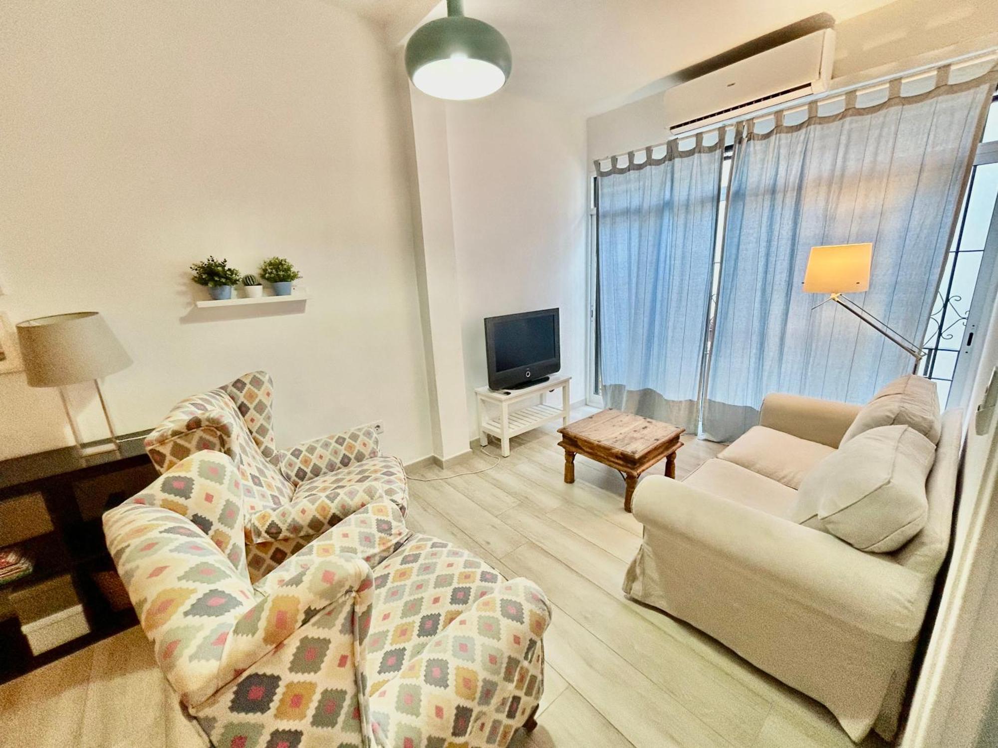 Acogedor Apt 8Pax 4Bdr 2Bth- Cozyhomesevilla2 Esterno foto