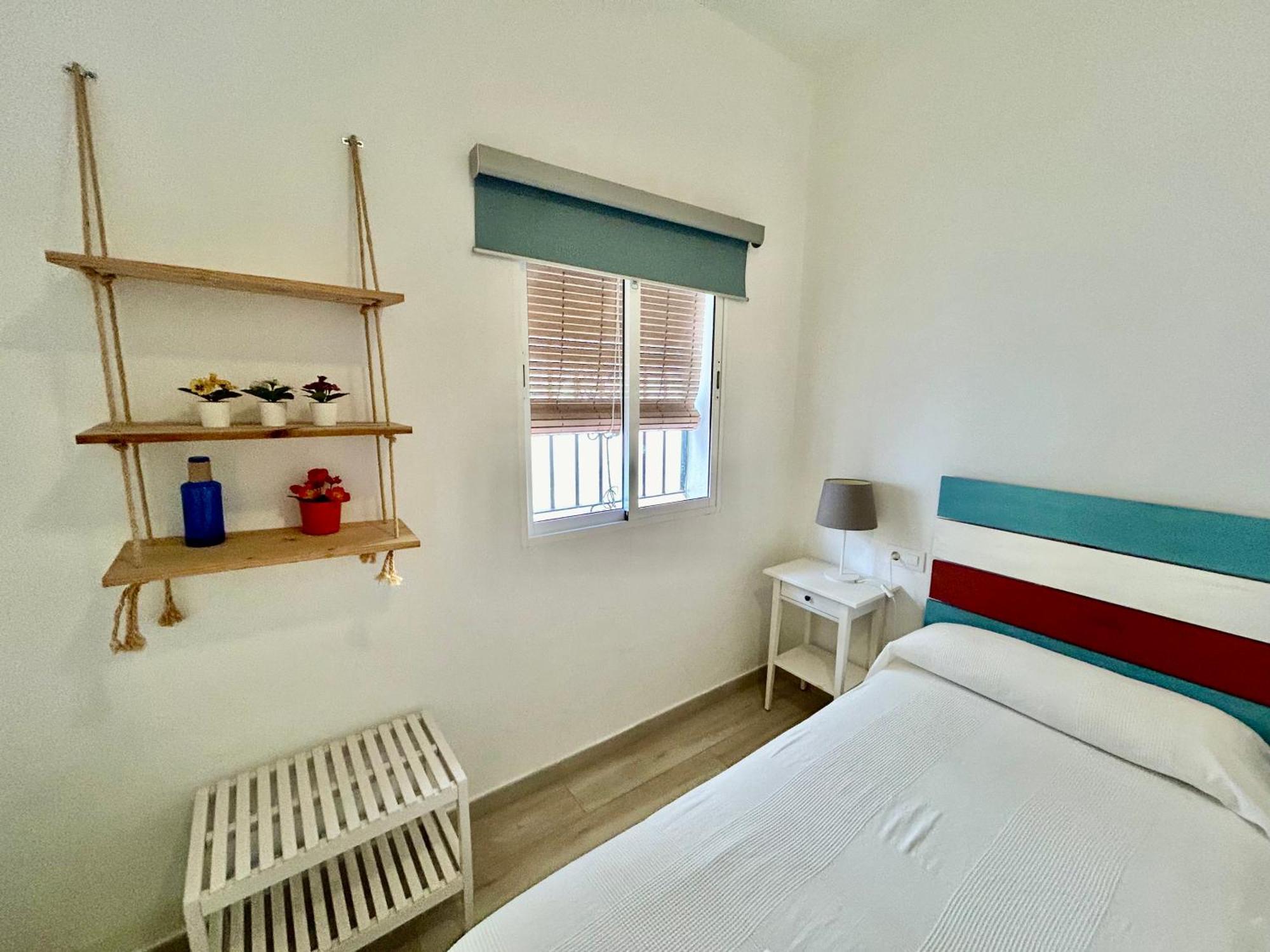 Acogedor Apt 8Pax 4Bdr 2Bth- Cozyhomesevilla2 Esterno foto